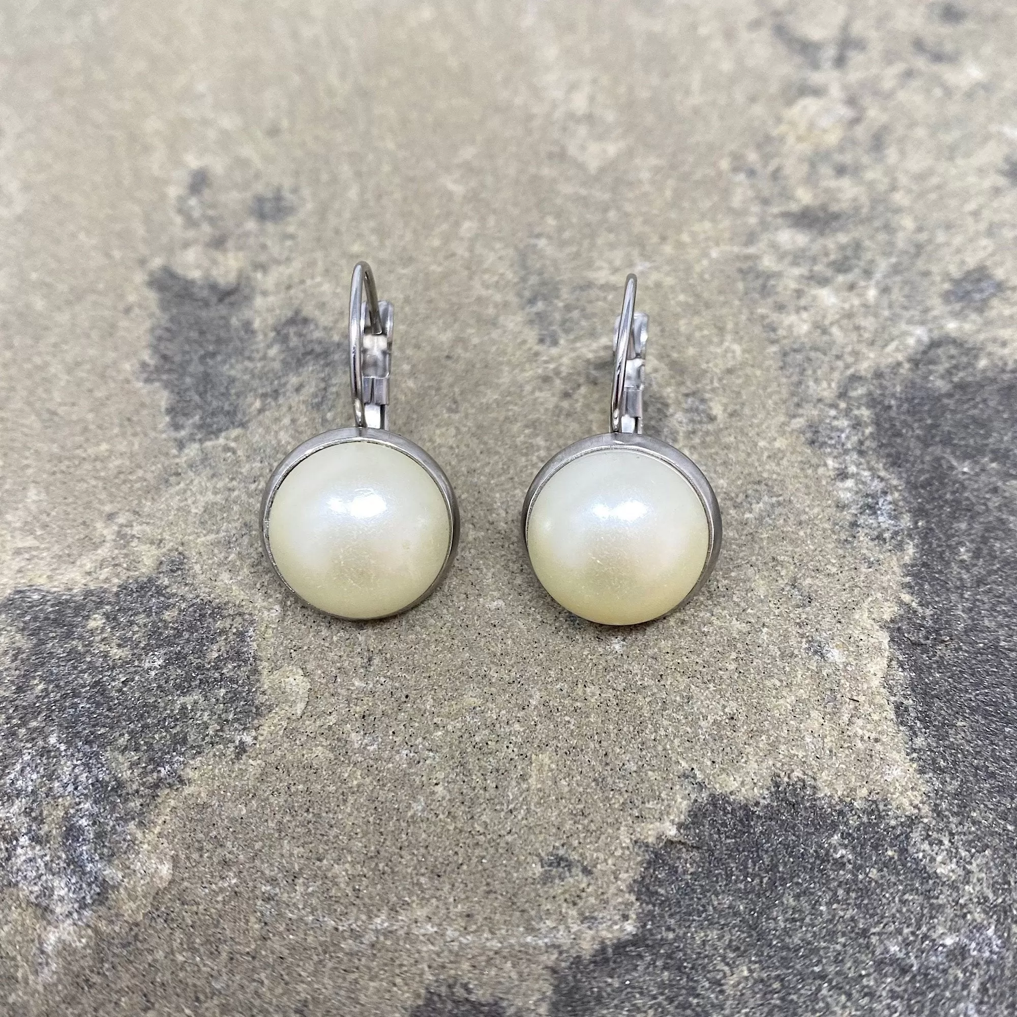 BENTON silver and cream pearl drop earrings