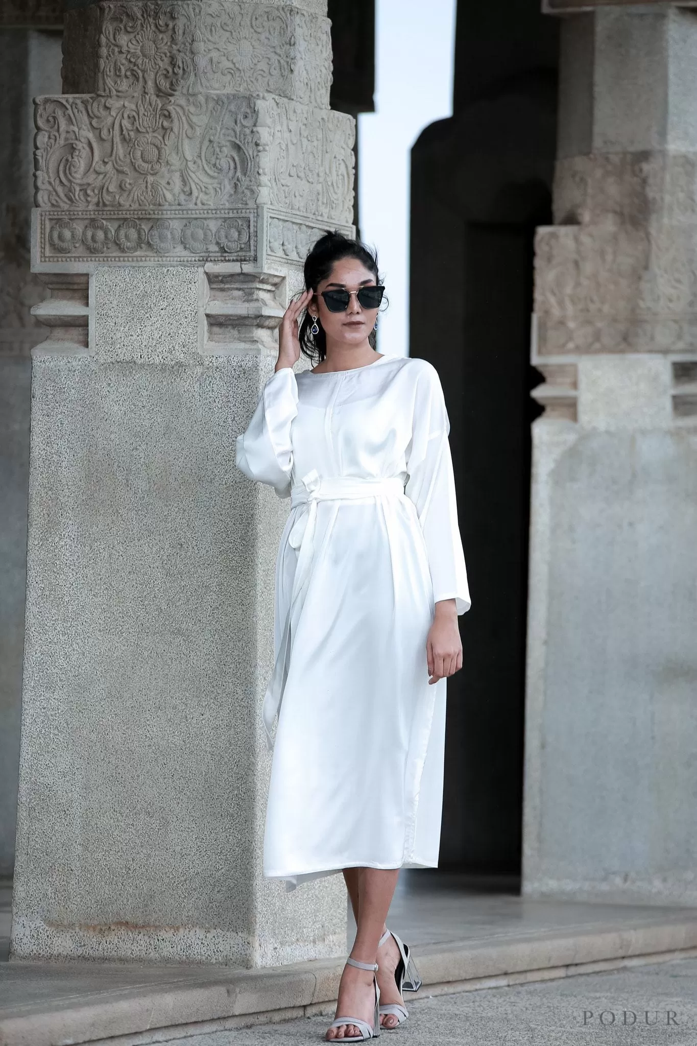 Blanc causal midi dress