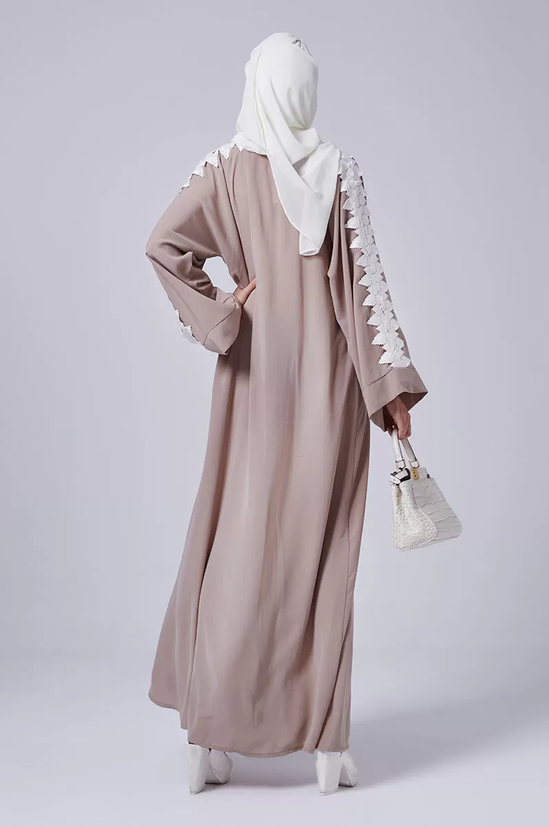 Chichek Abaya Beige