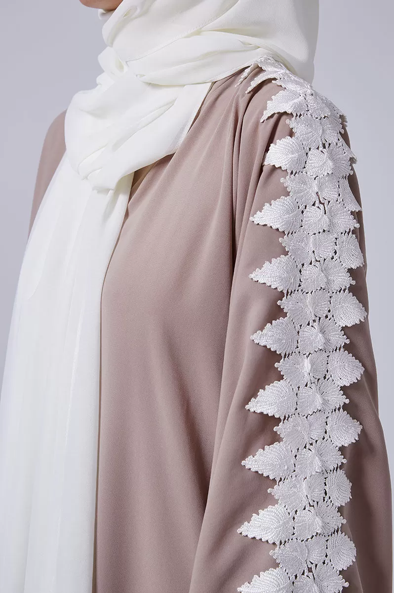 Chichek Abaya Beige