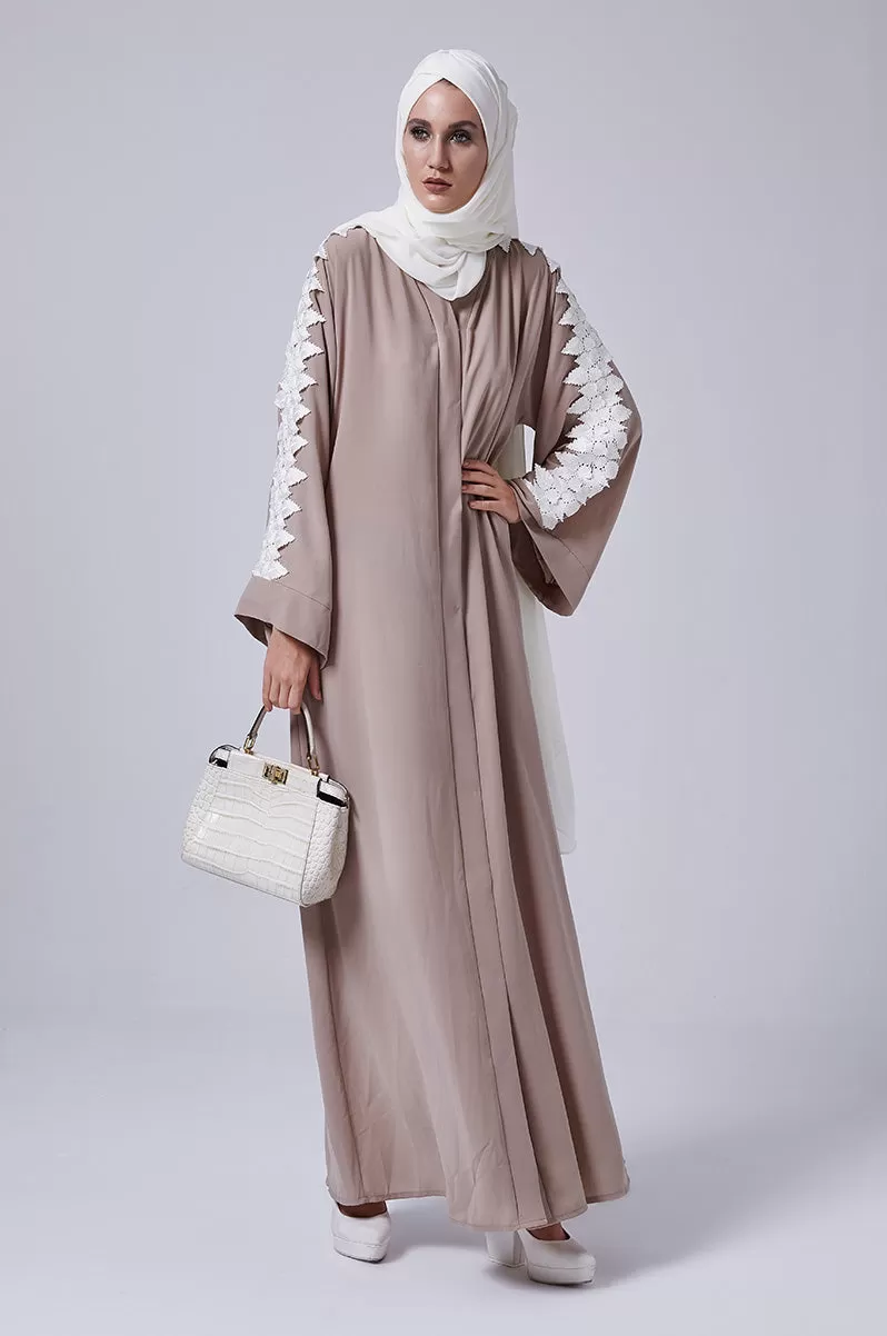 Chichek Abaya Beige