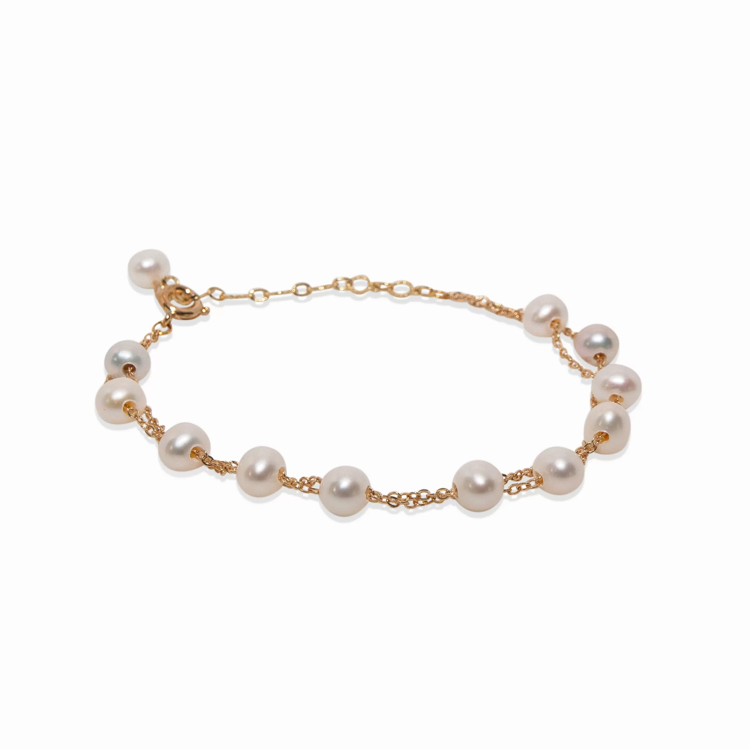 Elegant Pearl Drapery Bracelet