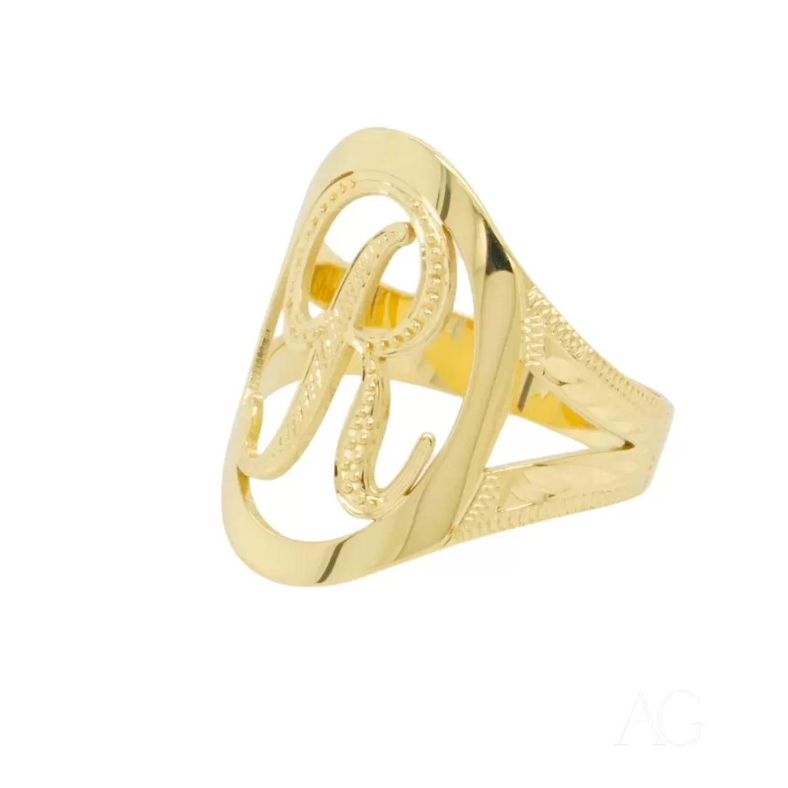 Elegant Personalized Initial Letter Ring