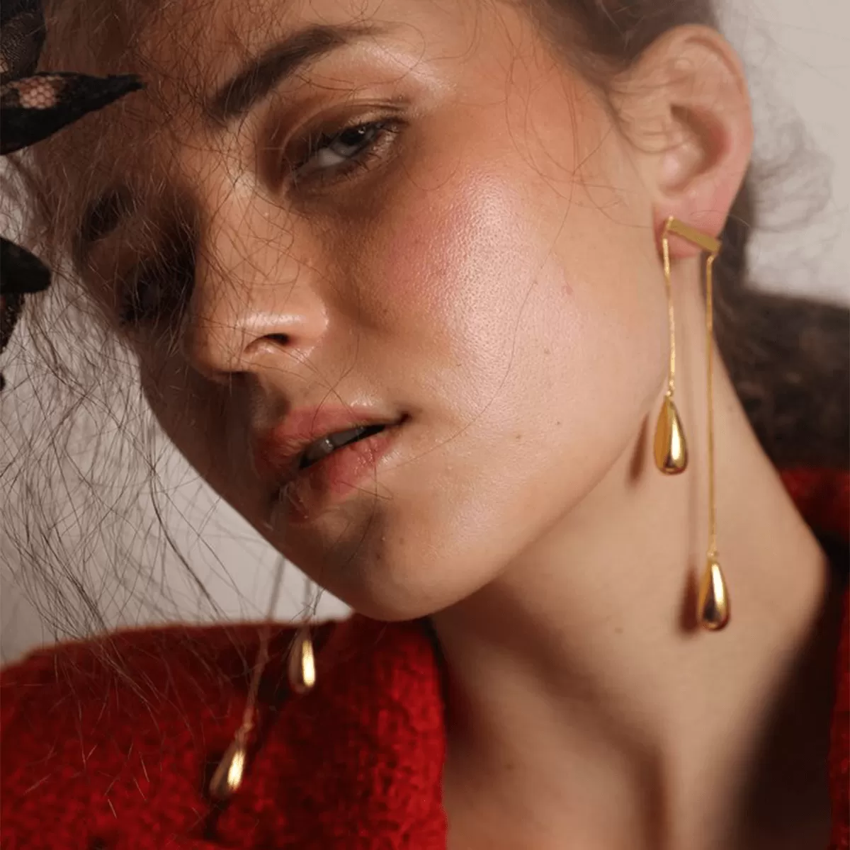 Gold Plated Droplet Dangle Zenobia Earrings