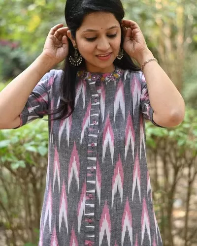 Grey Ikat Print South Cotton Kurti Pant Set