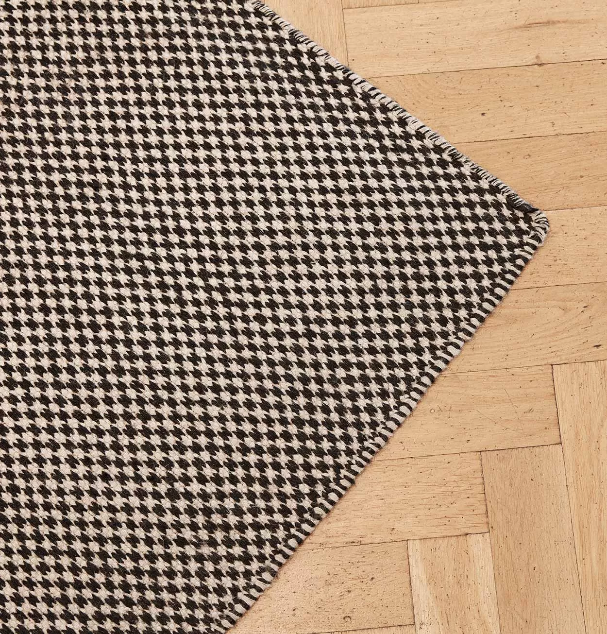 HAY Moiré Kelim Rug in Black – Various Sizes