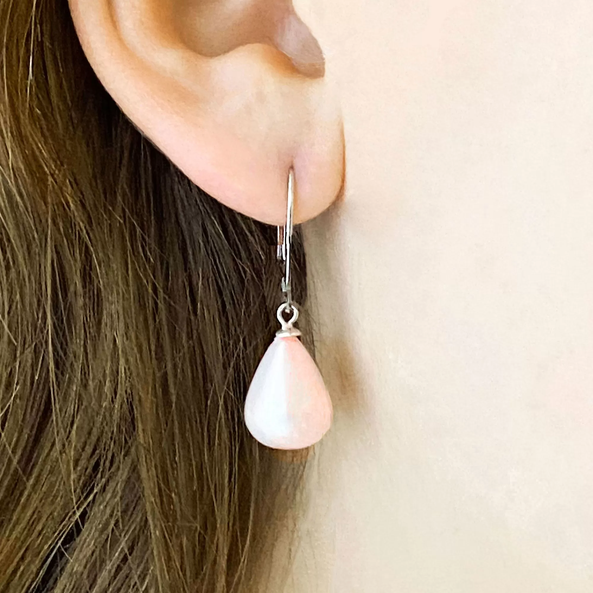 MAGGIE pink mother of pearl teardrop earrings