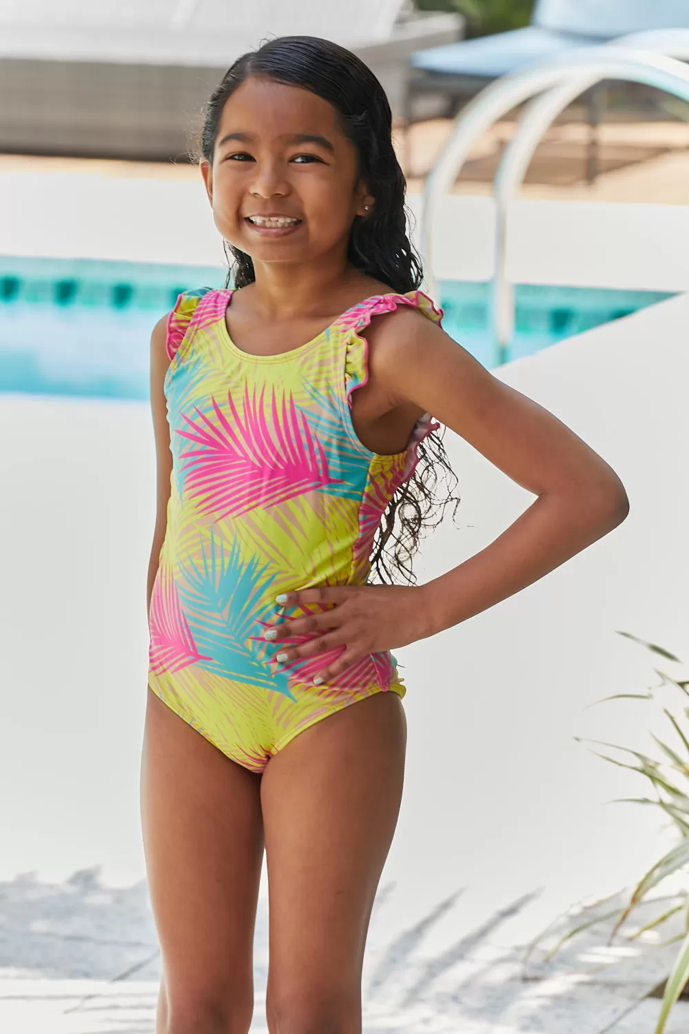 Marina West Swim High Tide Einteiler in Multi Palms Mutter-Tochter-Bademode