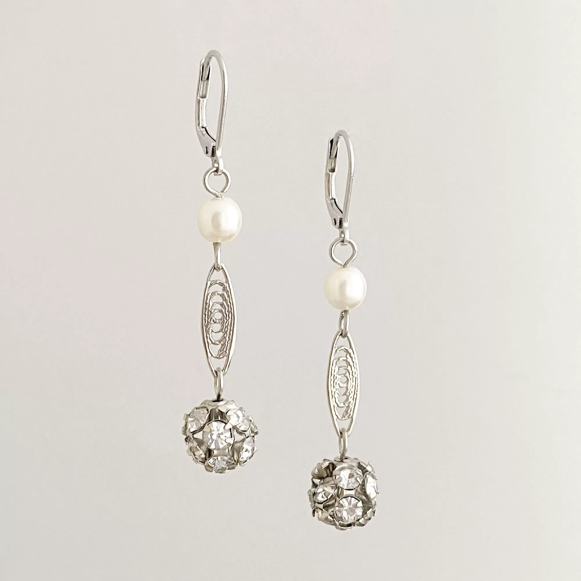 MISSY silver rhinestone ball earrings