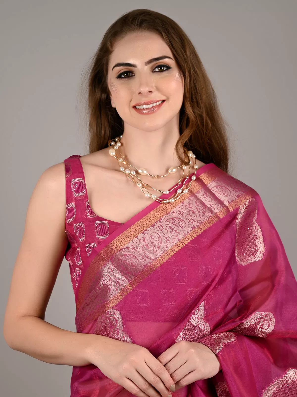 Odette Women Magenta Organza Woven Saree With Unstitched Blouse