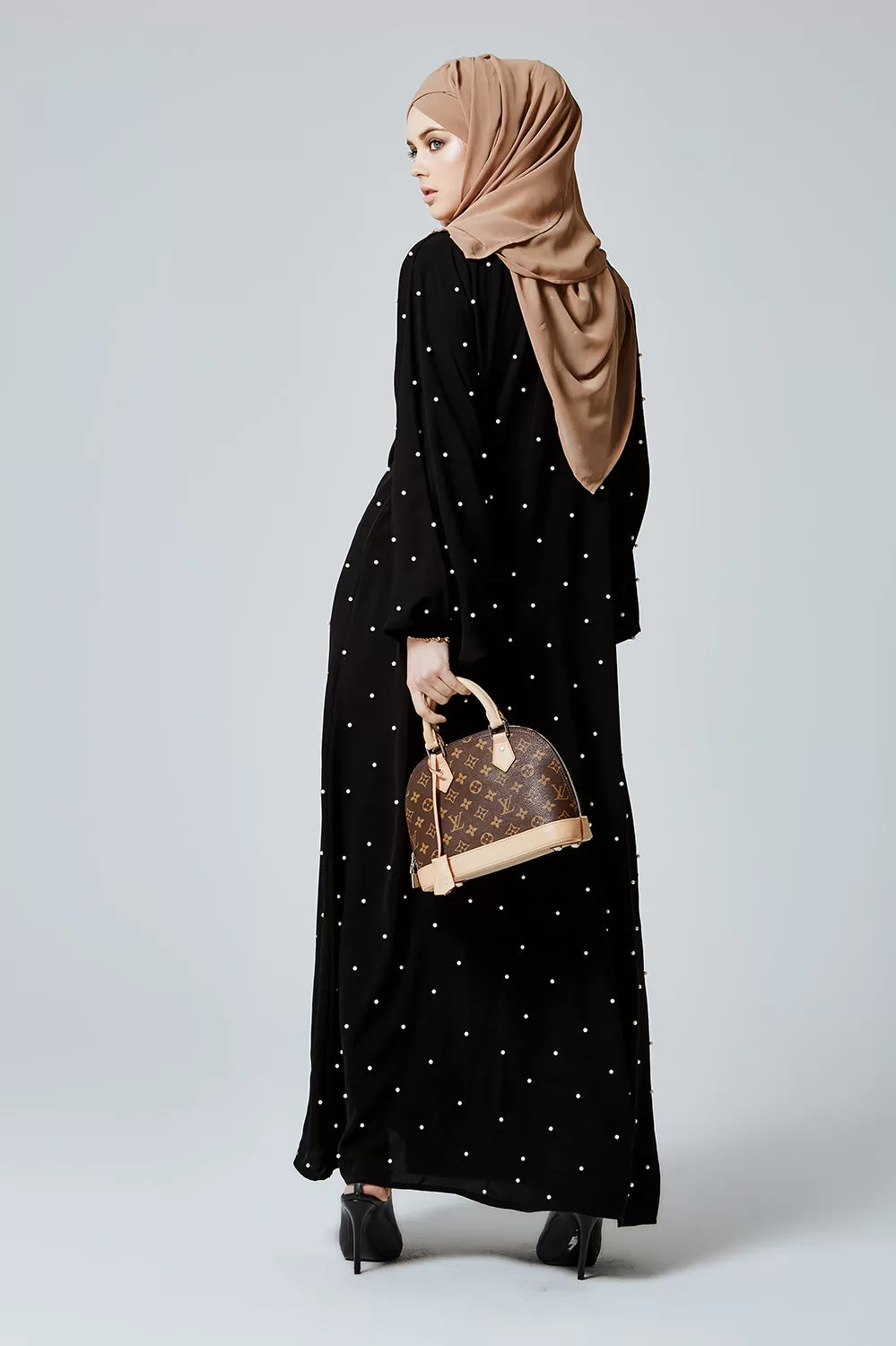 Pearl Abaya Ecru