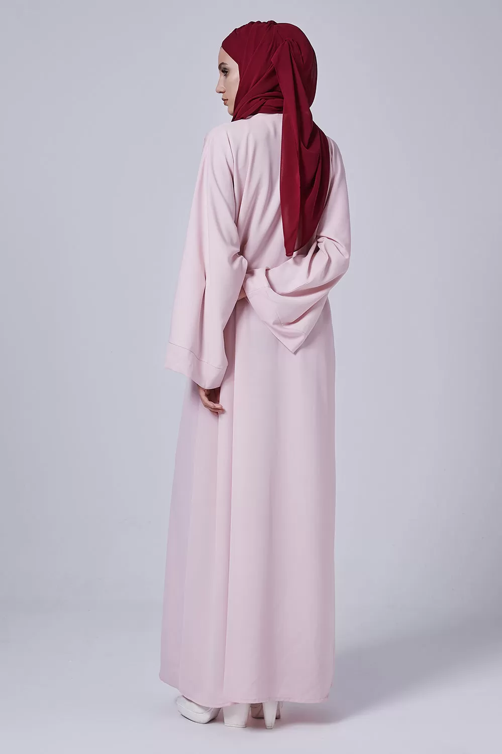 Poppy Abaya