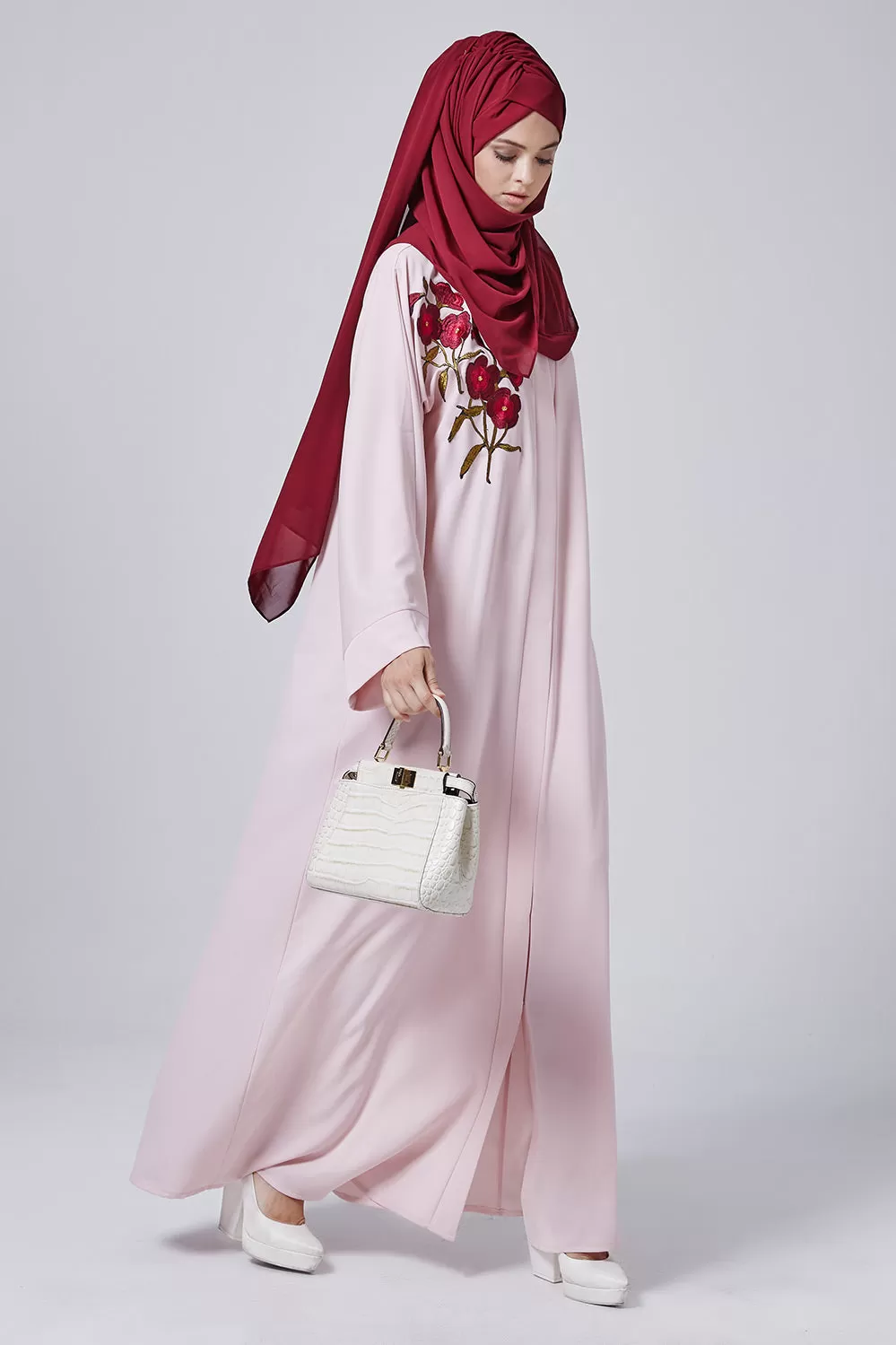 Poppy Abaya