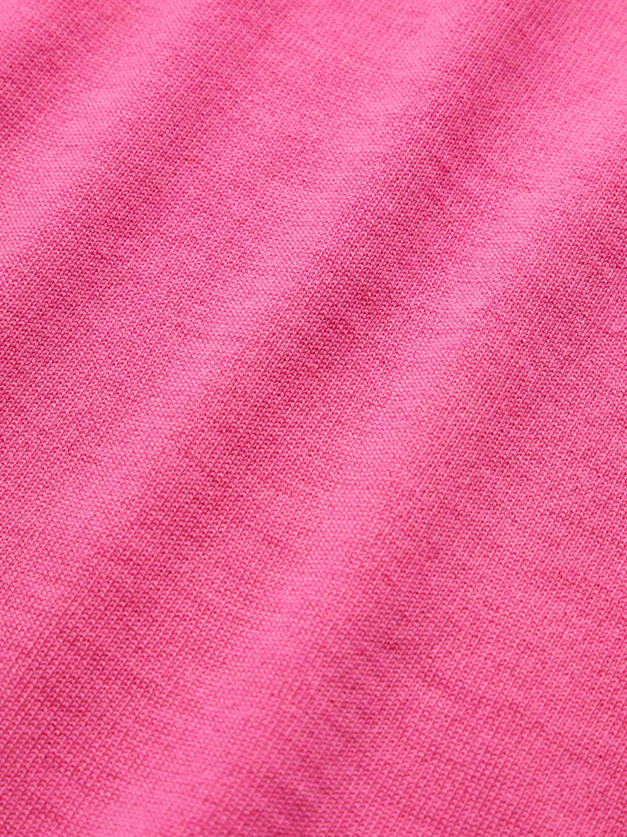 Ultra-Light T-Shirt - Dragonfruit Pink