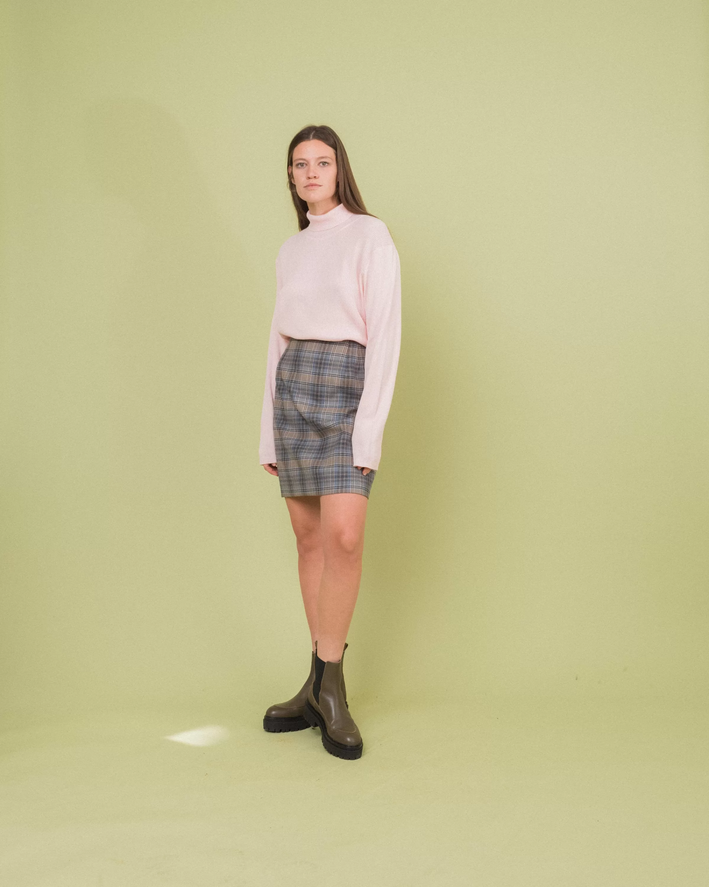 Vintage Plaid Wool Mini Skirt (M/L)