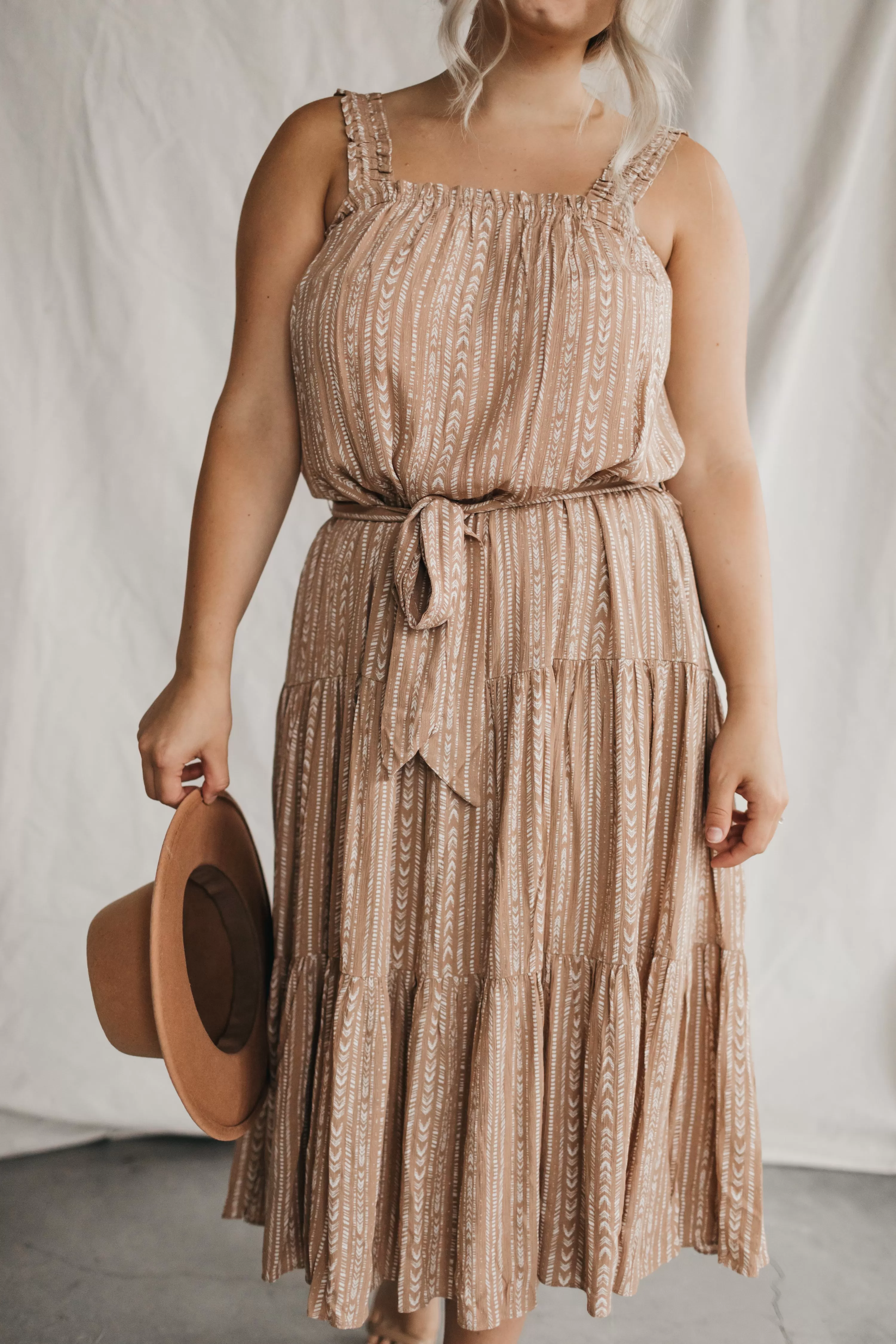 Vivian Summer Midi Dress