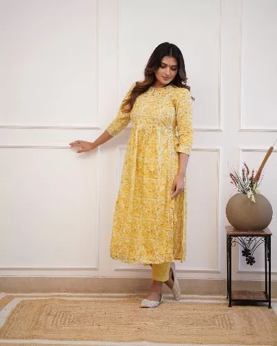 Yellow Summer Wear Cotton Nyra Cut Kurti Pant Set Of 2